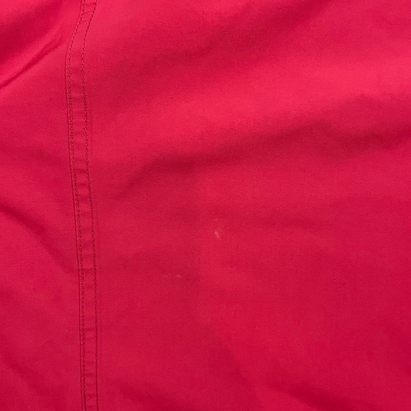 Ll bean red coat with hood size M - Picture 12 of 15